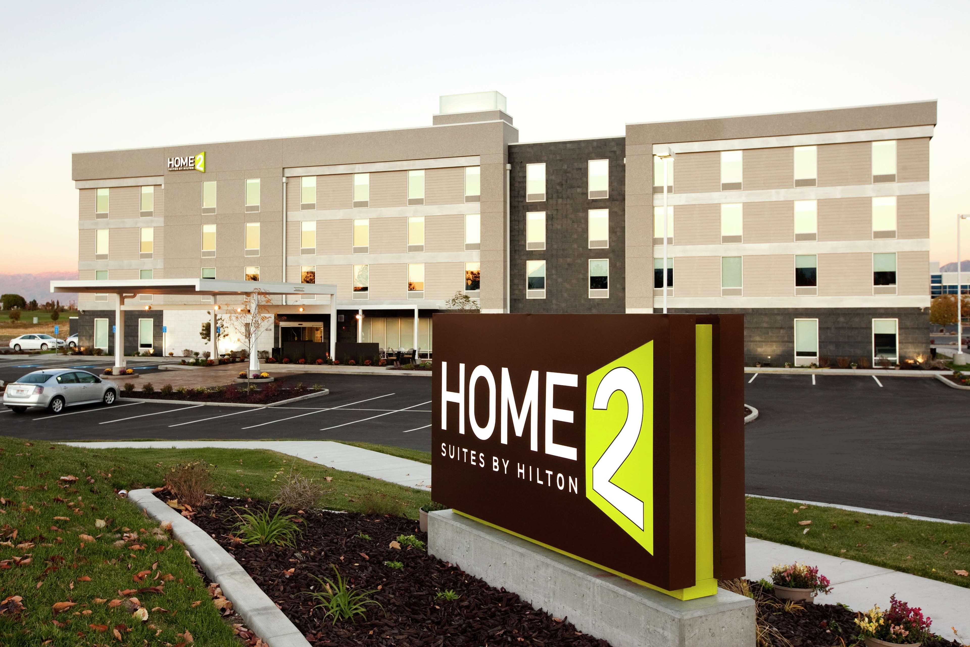 Home2 Suites By Hilton Вест-Веллі-Сіті Екстер'єр фото